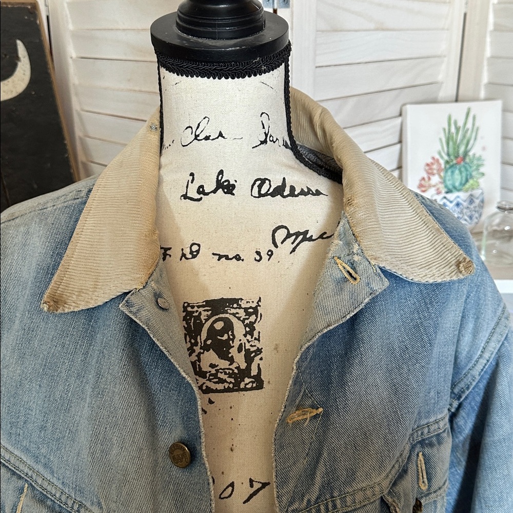 Vintage Lee Storm Rider Denim Jacket with Tan Accents - Picture 2 of 7